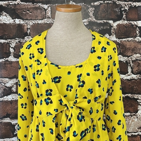 Cabi Blouse Women's XS Extra Small Yellow Leopard Print Sunny Tie Wrap Peplum - Picture 7 of 14